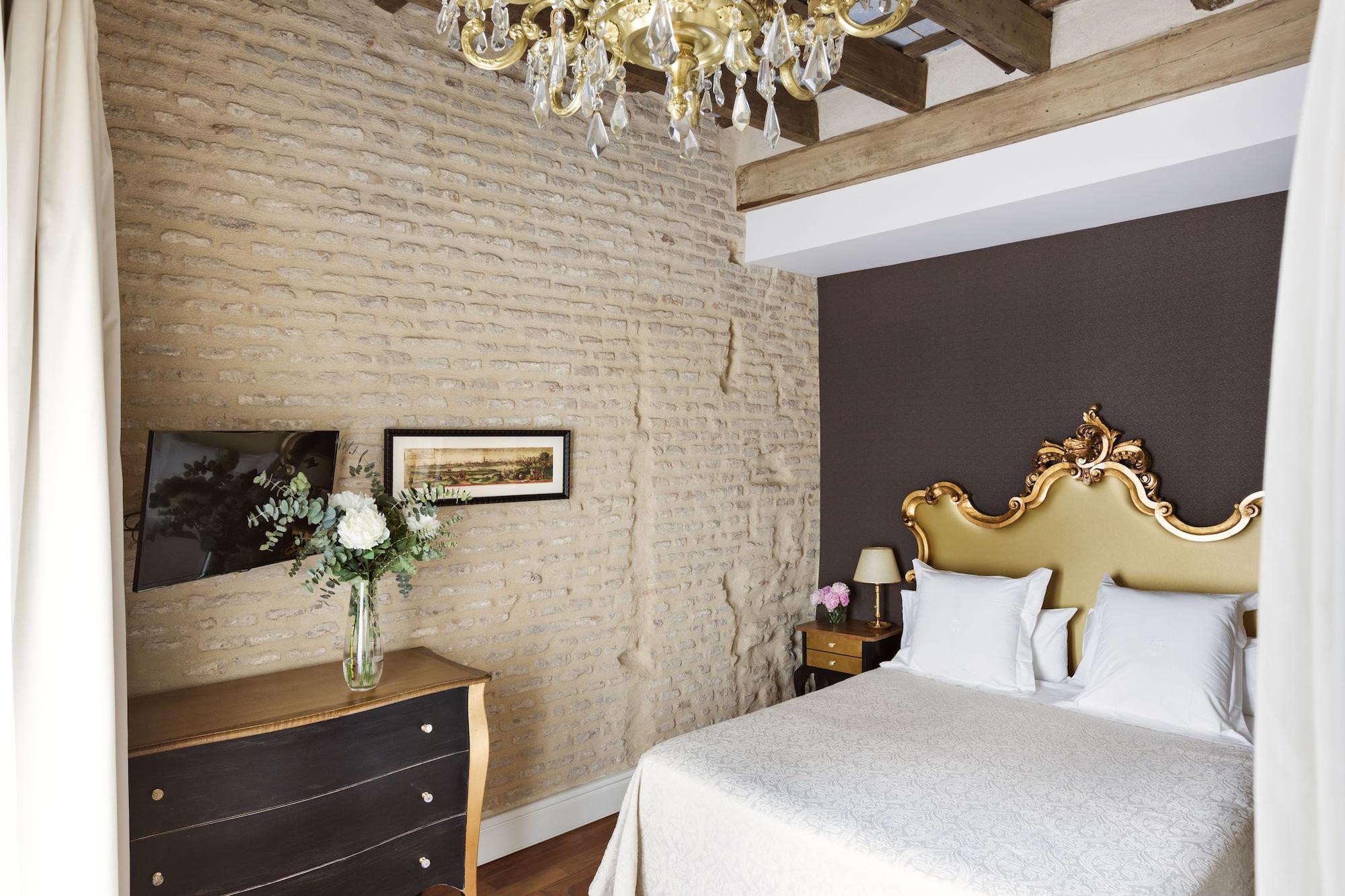 Casa 1800 Hotel 4*